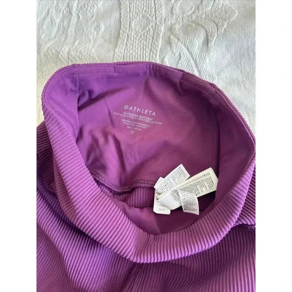 ATHLETA Elation Rib Snap Pant, Pinot Plum Size XS Yoga Workout Bootcut EUC - Picture 7 of 12